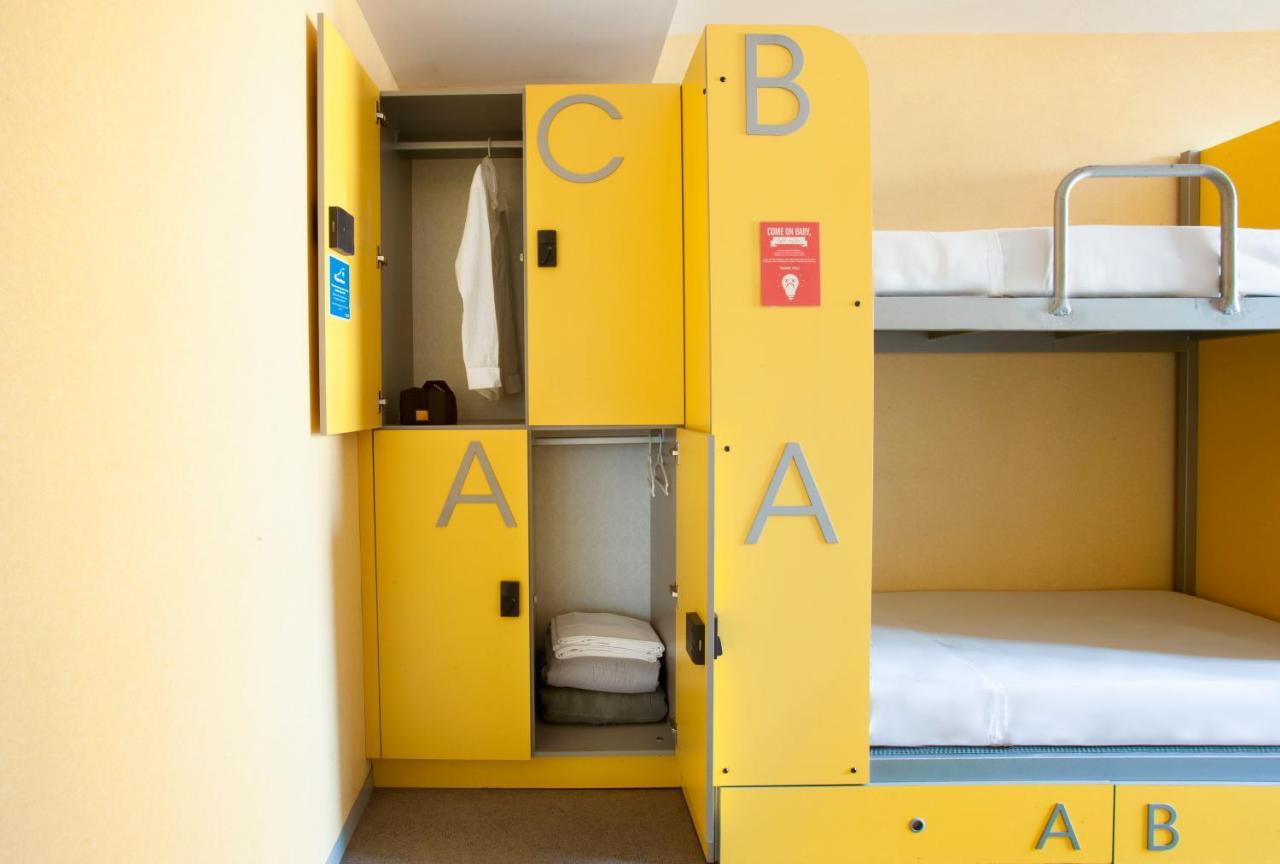 Hostel Twentytu